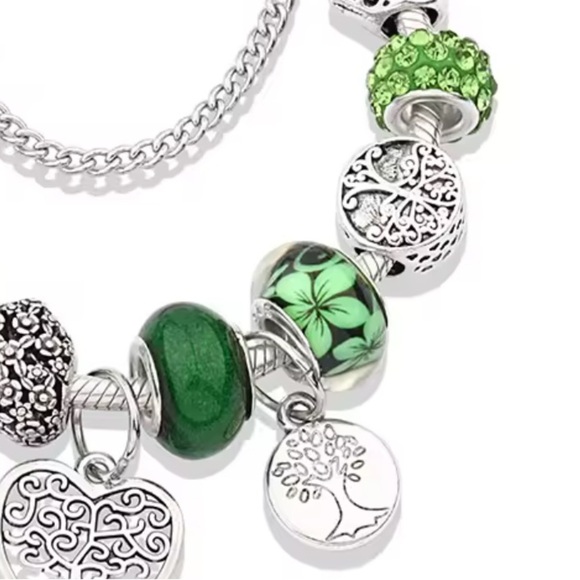 Green Beaded Charm Bracelet with Tree of Life Heart Pendants Boho Silver Emerald - Picture 6 of 13